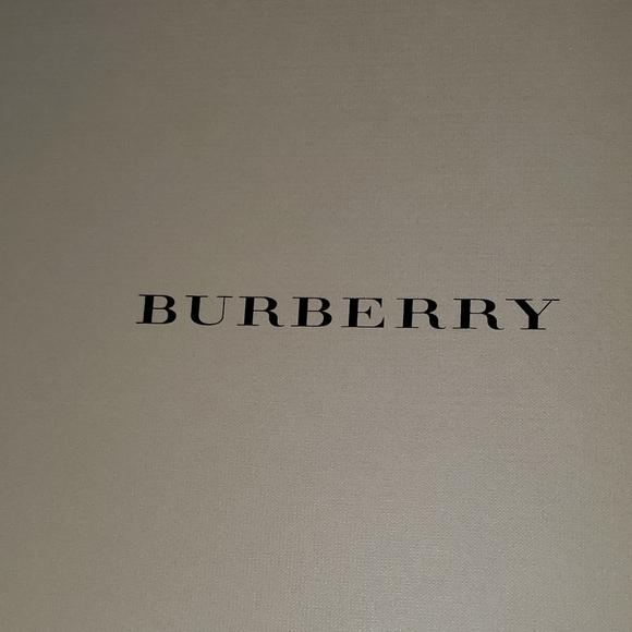 Burberry Manston Trench Coat - Picture 4 of 5